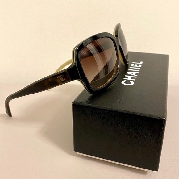 CHANEL Accessories - Authentic Chanel sunglasses